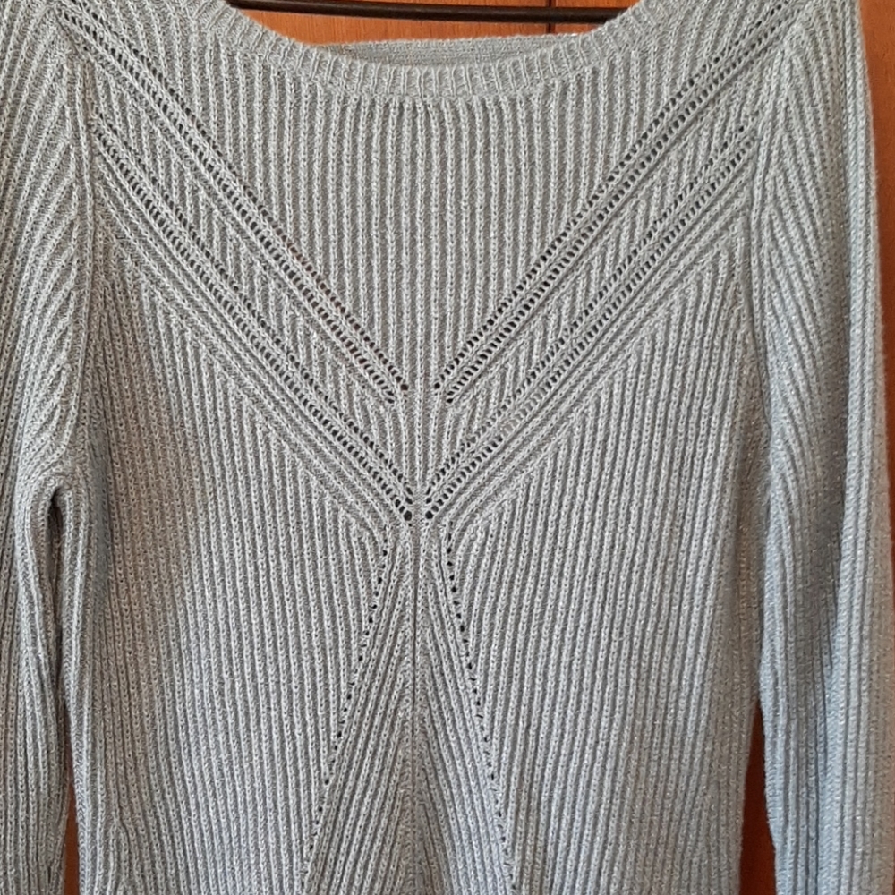 Sweater - Picture 3 of 6